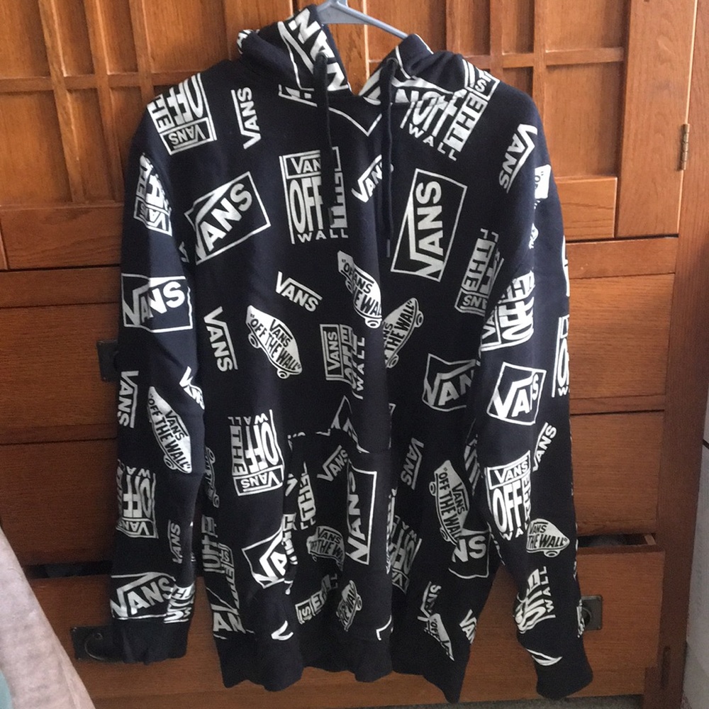 Vans men’s all over print black hoodie